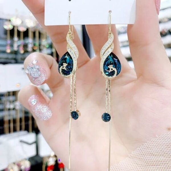 Boucles d'oreilles Paon en cristal d'Azure – Image 2