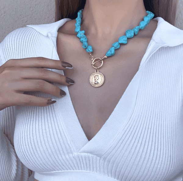 Collier Lueur Bohème en Bleu – Image 3